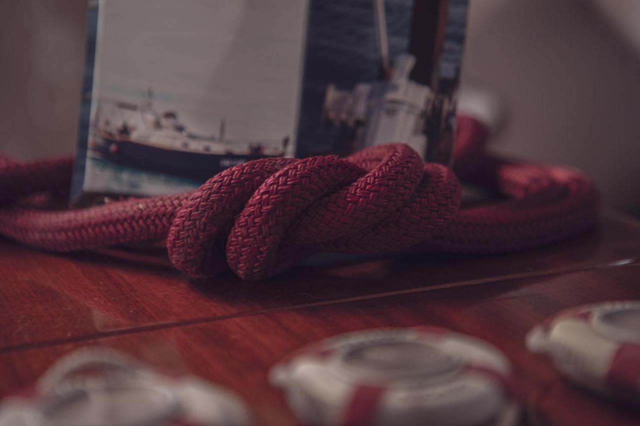 "Ultima" Love Boat Бари Экстерьер фото